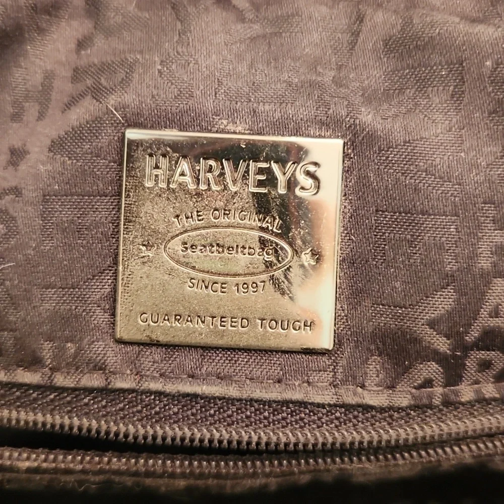 Harveys Seatbelt Lola satchel black bag purse